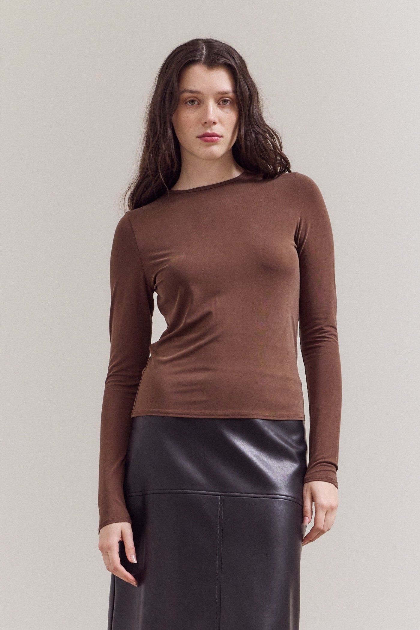 Soft modal top