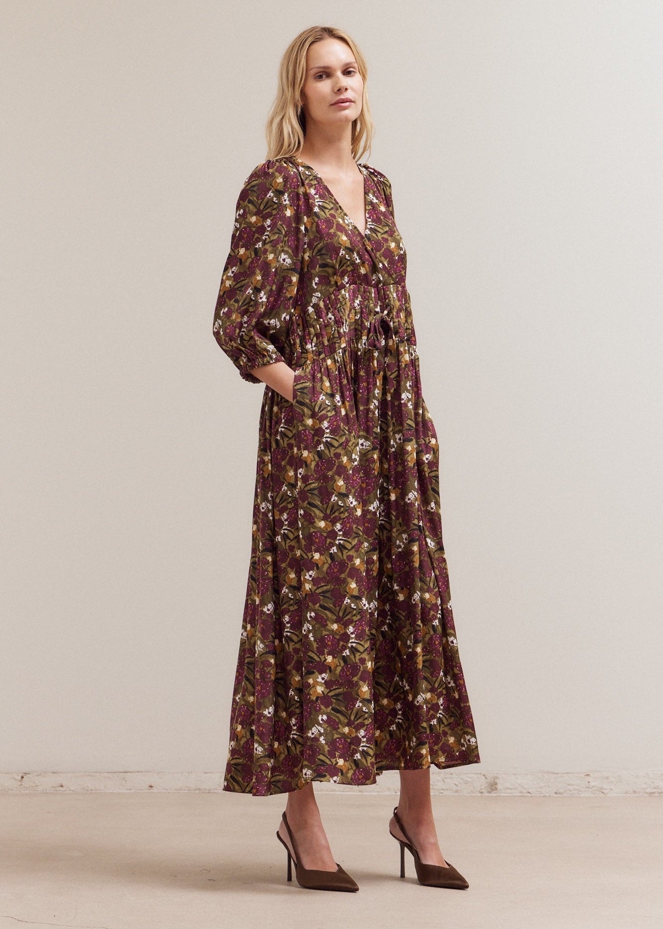 DRESS WITH POCKETS