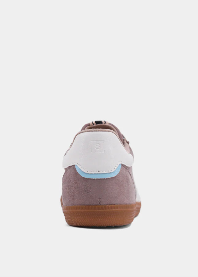 SHU SHOP STEVIE TAUPE SUEDE SNEAKER – A MODERN TAKE ON VINTAGE STYLE WITH CRISP STRIPES AND GUM SOLE FINISH