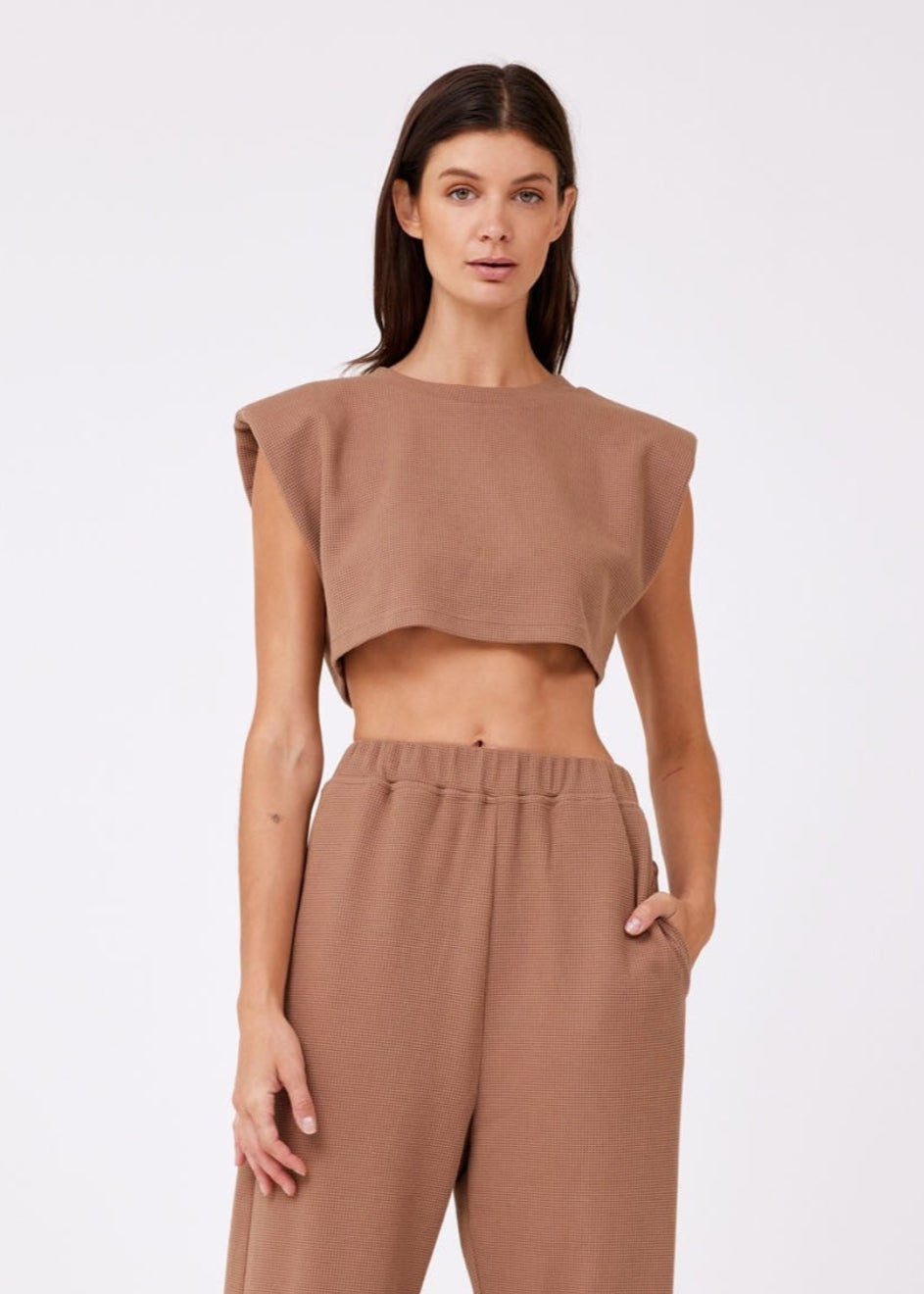 AUREUM WAFFLE KNIT CROPPED PADDED TOP