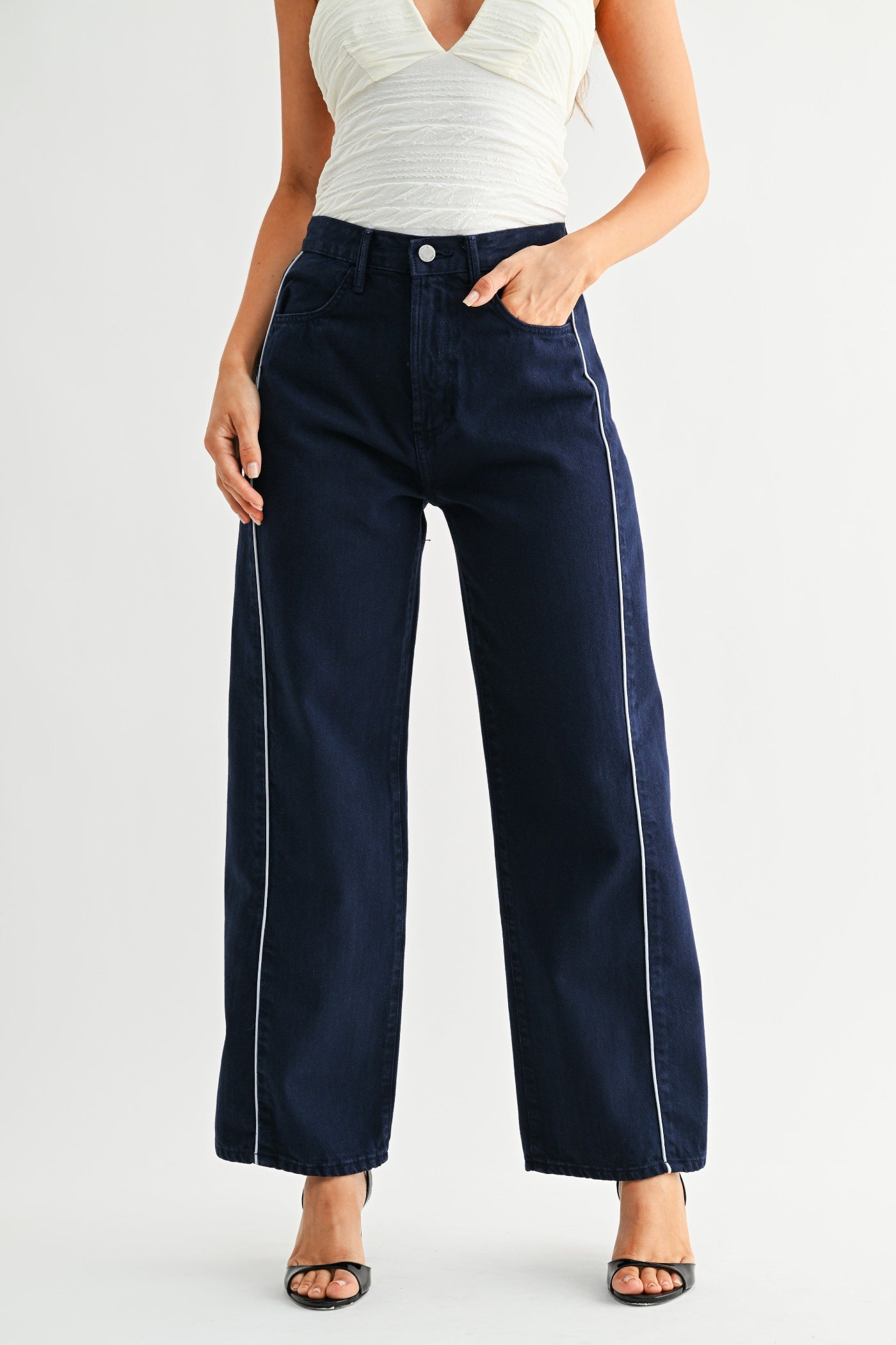 NAVY BARREL JEAN