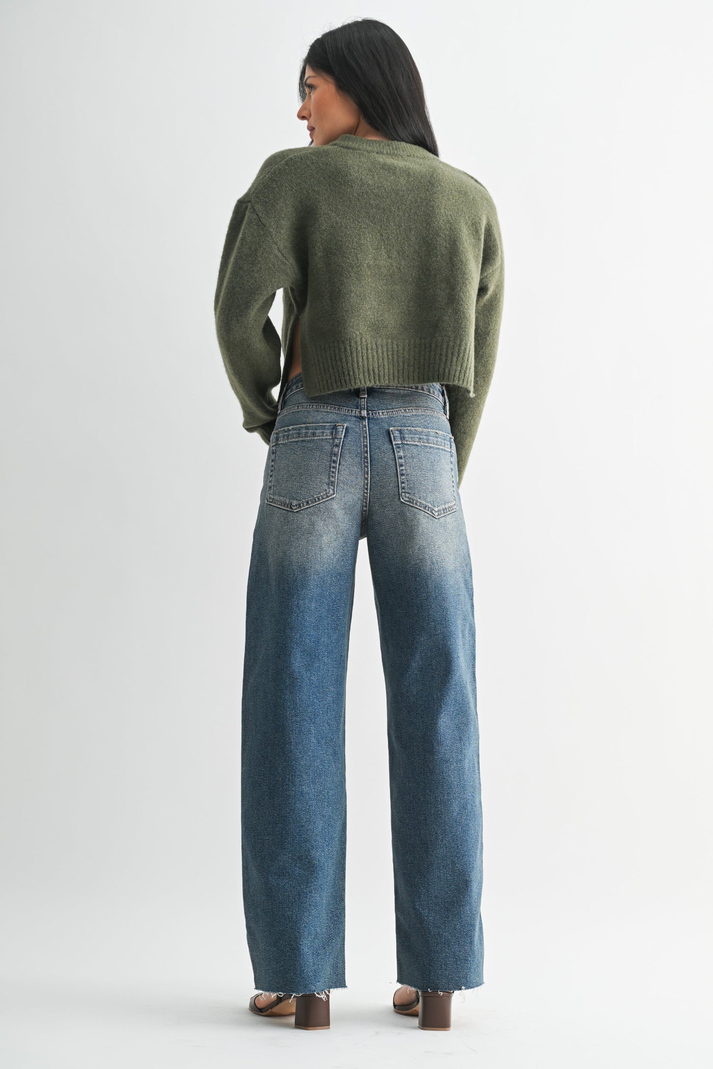 SCISSOR CUT JEANS