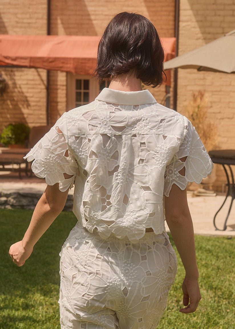 MARIZZA FLORAL EYELET TOP
