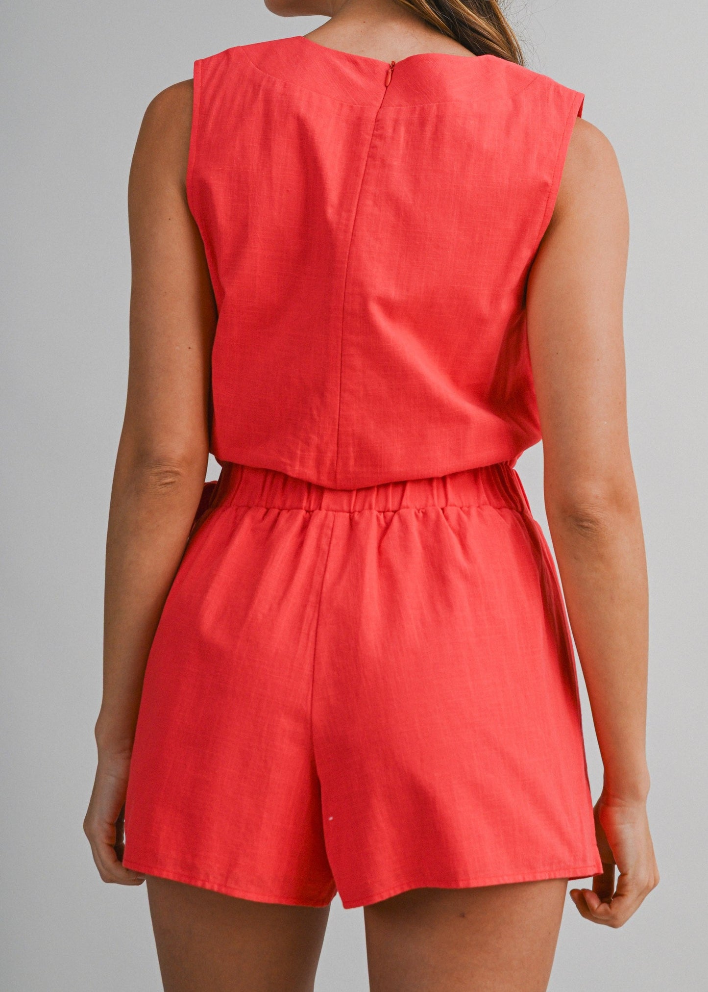 MINNIE SLEEVELESS V-NECK ROMPER