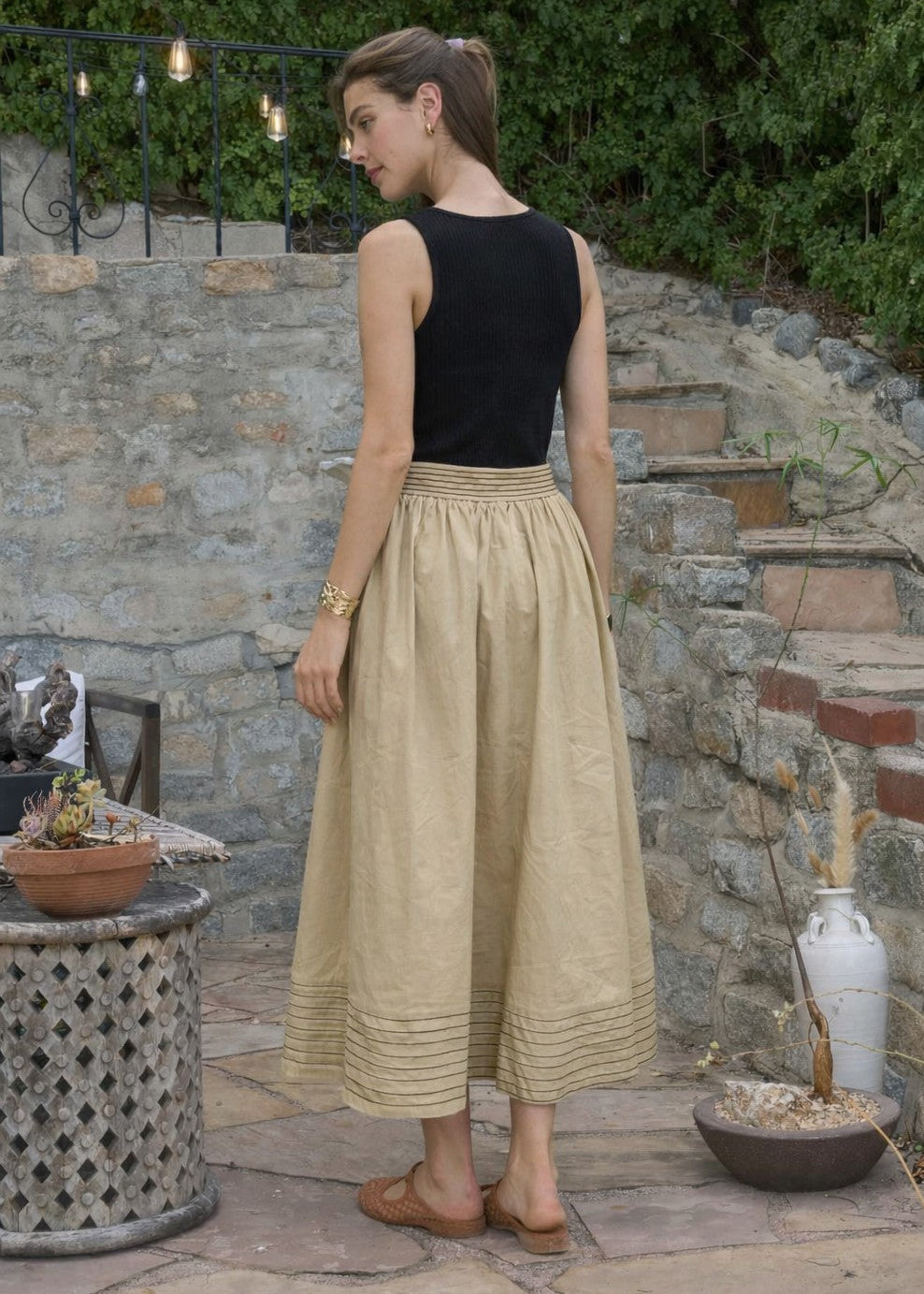 MIKAYLA SLEEVELESS MIDI DRESS
