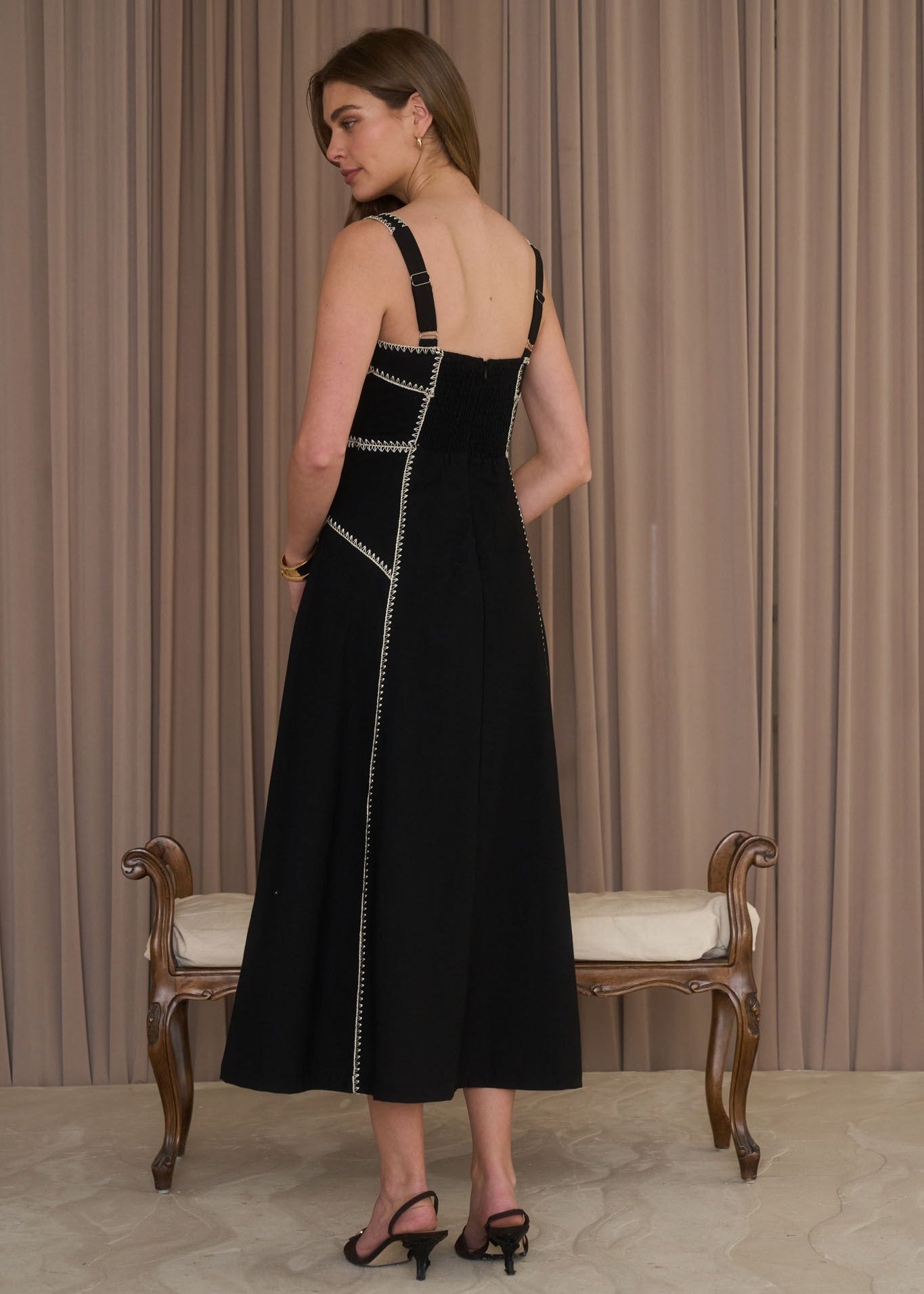 SUSANNAH SLEEVELESS MIDI DRESS