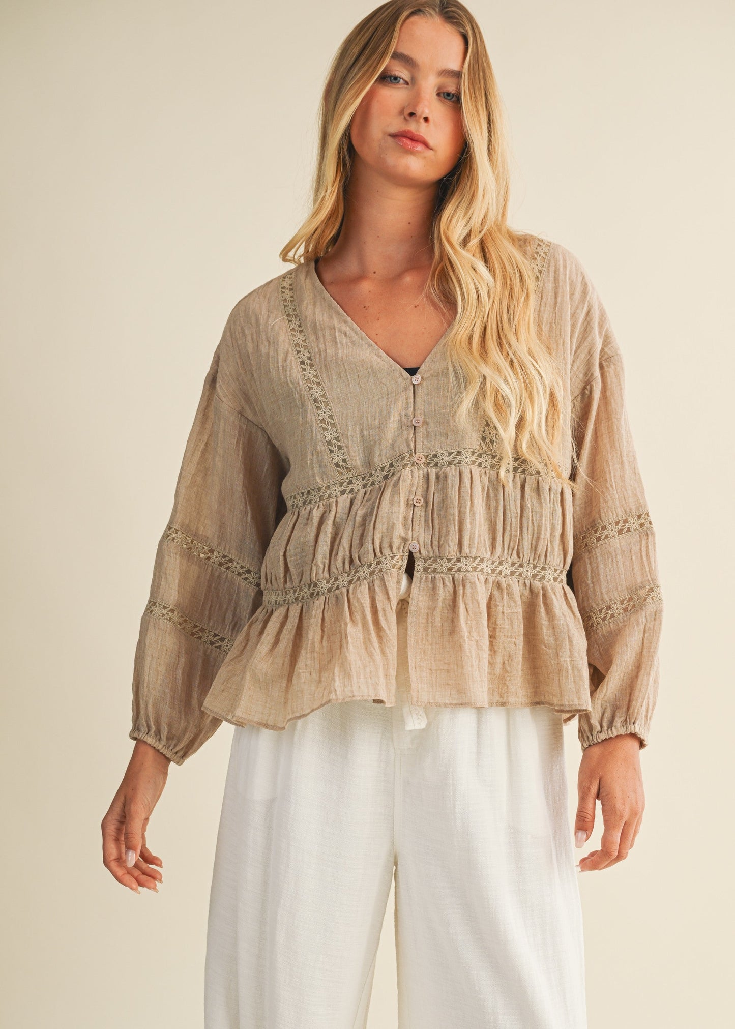 JESSICA RUFFLE BLOUSE