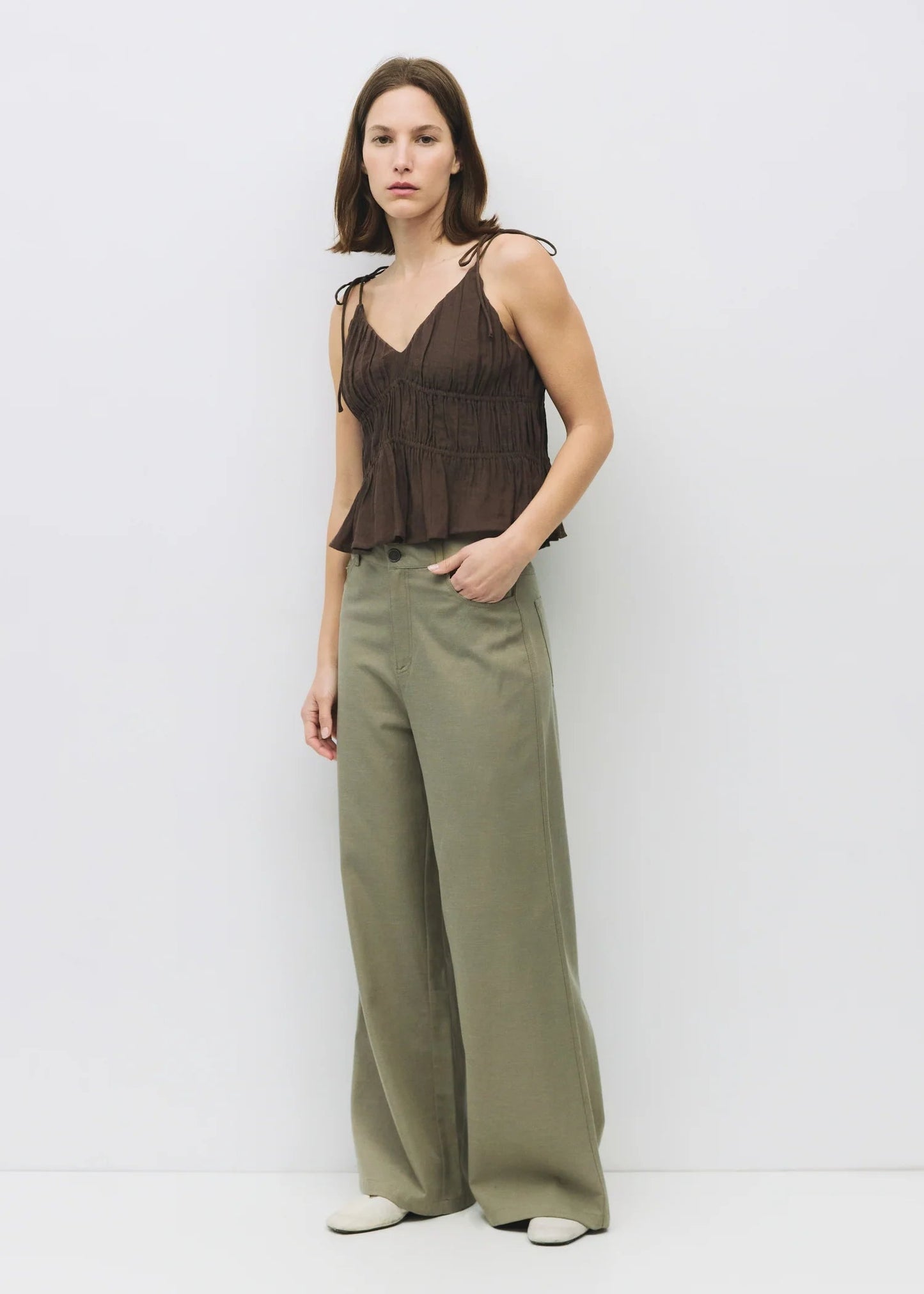 MOD REF THE KENDRA TOP – A CROPPED SLIP-STYLE TANK WITH GATHERED DETAILING AND ADJUSTABLE TIES BROWN COLOR